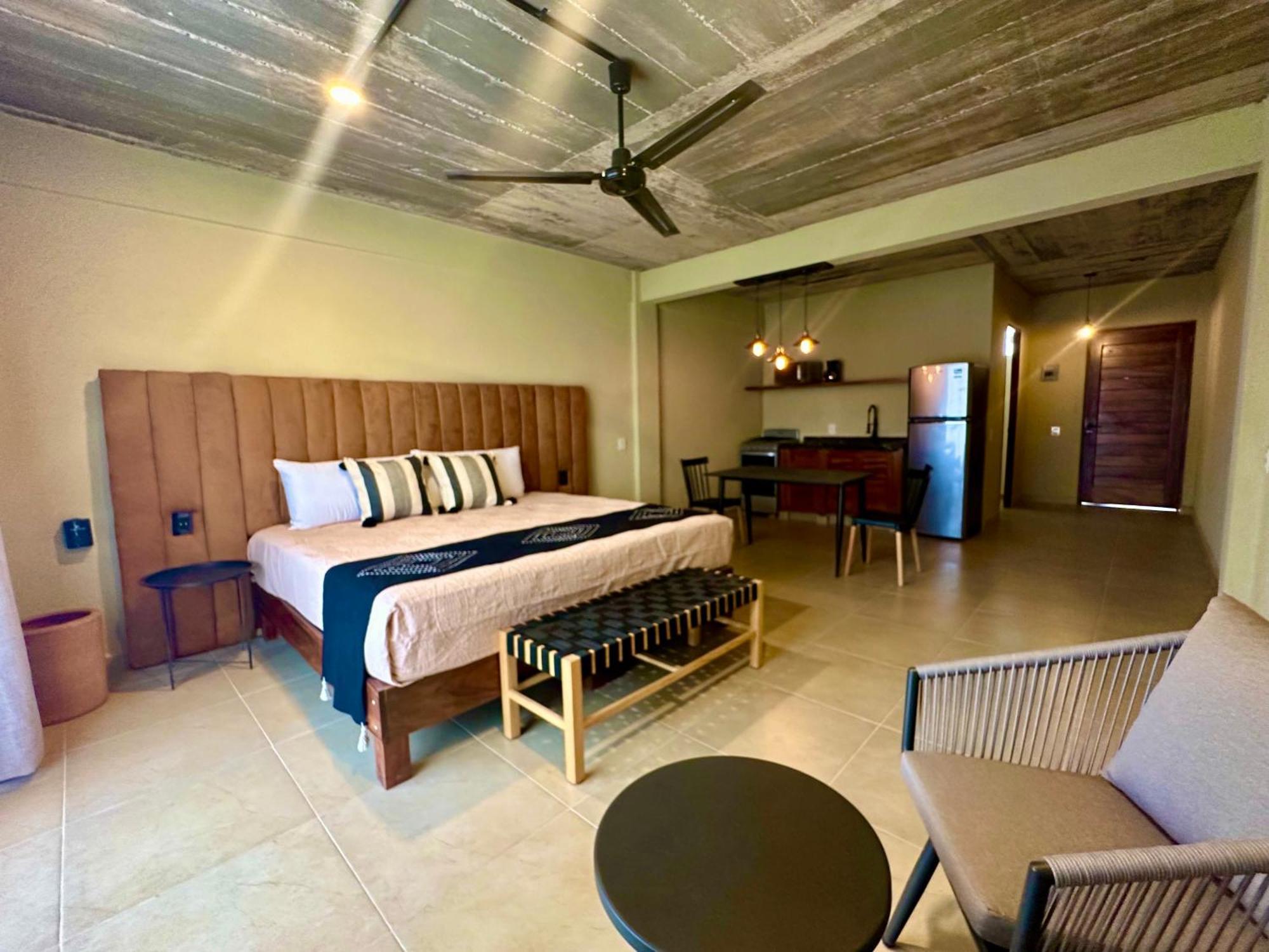 Lolitas Suites 303 Zihuatanejo Zewnętrze zdjęcie